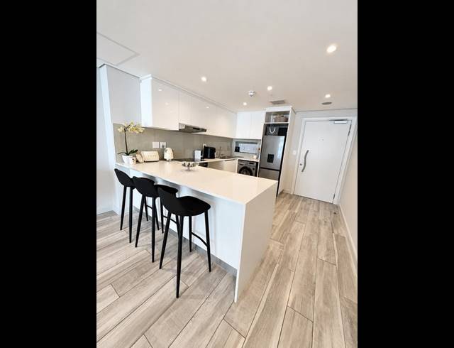 1 BEDROOM PROPERTY TO RENT IN UMHLANGA ROCKS